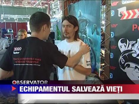 Poarta echipament moto si traieste in siguranta!