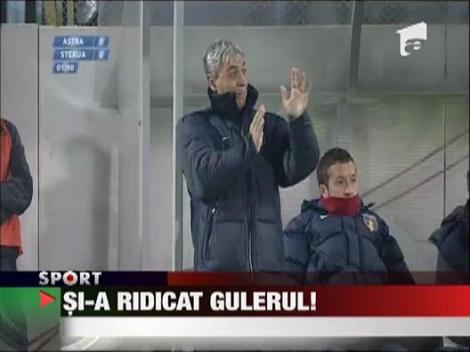 Cartu isi ridica gulerul!