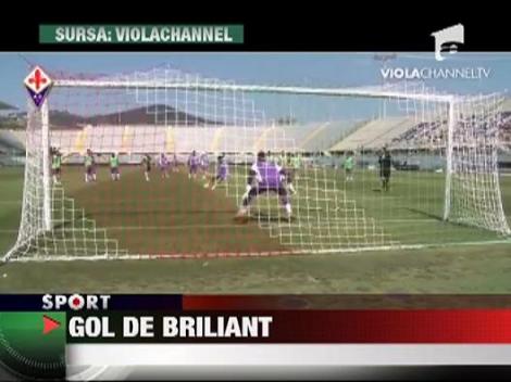 Adrian Mutu preda lectii de fotbal la Florenta