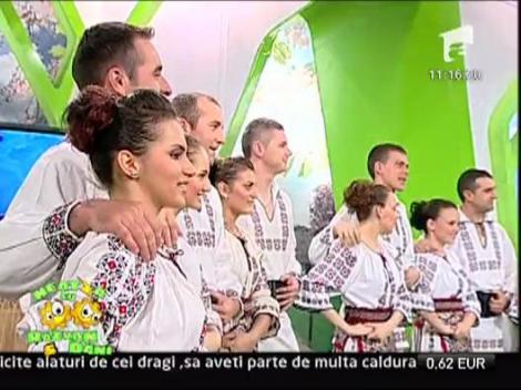 Ramona, Petrica Vita si Ansamblul Semenicul, la Neatza