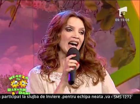 Cristina Spatar - Trandafir de la Moldova