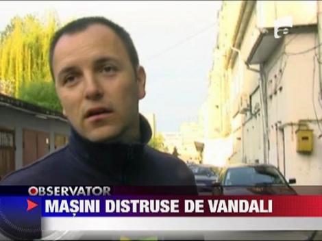 Masini distruse de vandali in Baia Mare