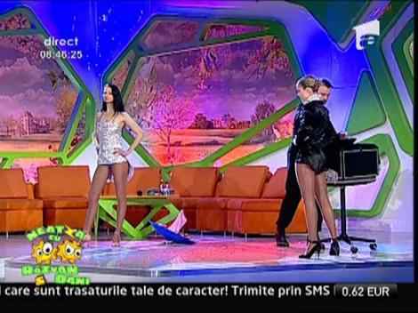 Iluzionistul Andrei Teasca transforma porumbeii in iepurasi!