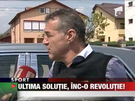 Ultima solutie, inca o revolutie