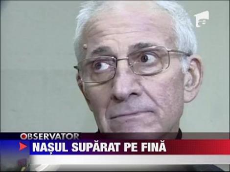 Angela Similea atacata de nasul ei