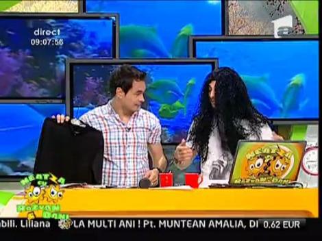 Dani, cu parul lung si cret