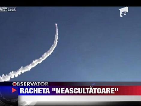 O racheta antiaeriana chinezeasca a luat o traiectorie ciudata la un exercitiu de aparare