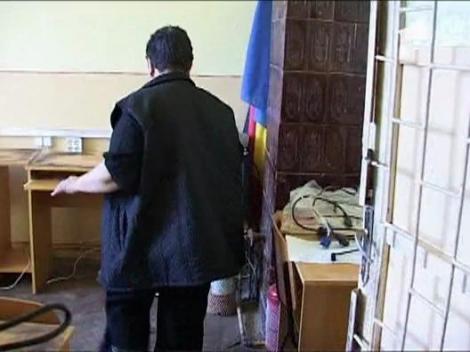 Un laborator de informatica a disparut in Dambovita