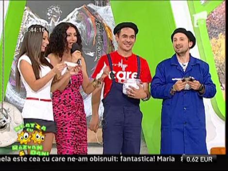 Roxana Vancea raspunde la o intrebare din cartea Mihaelei Radulescu