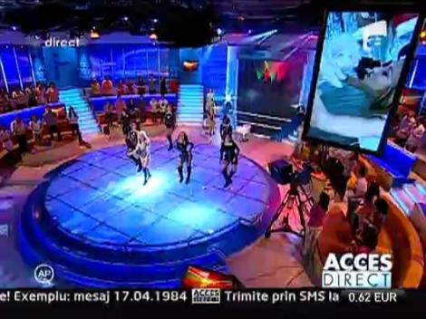 Andreea Balan - Like a Bunny