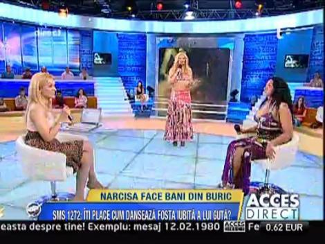 Narcisa face bani din buric