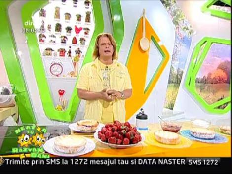 Tarta de vara cu branza si capsuni