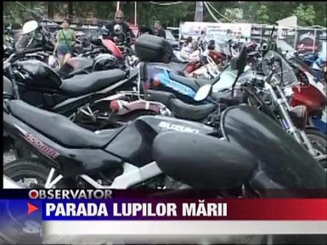 Parada moto pe litoral ‎