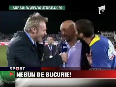 A innebunit de bucurie