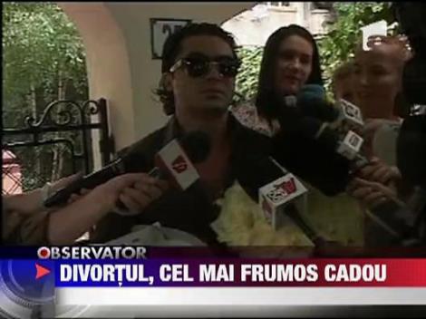 Oana si Pepe s-au despartit in fata notarului in 30 de secunde