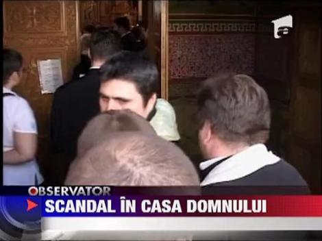 Preoti de la Arhiepiscopia Tomisului, la un pas sa se ia la bataie cu jurnalistii