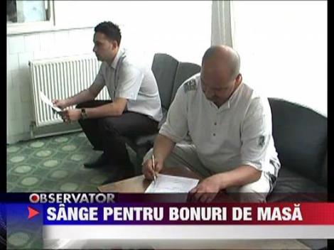 Politistii au ajuns sa doneze sange pentru cateva tichete de masa