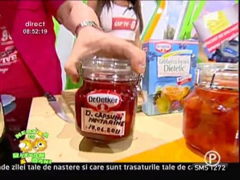 Dulceata de capsuni cu nectarine