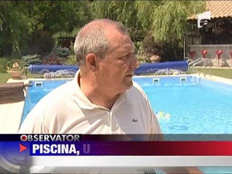 Piscina, un moft costisitor