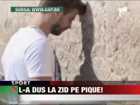 Pique a fost pus la zid de Shakira in vacanta!