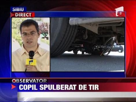 Copil spulberat de TIR pe trecerea de pietoni