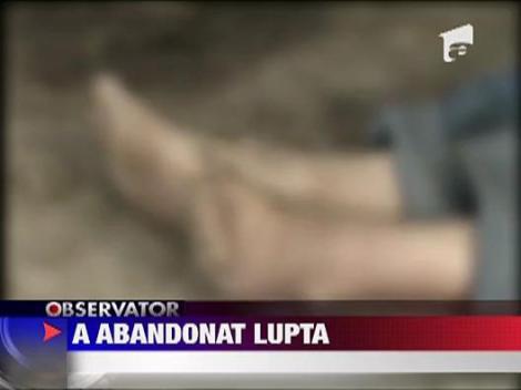 Un baiat abandonat s-a spanzurat de dorul parintilor