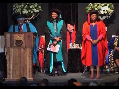 Oprah Winfrey, Doctor Honoris Causa in educatie
