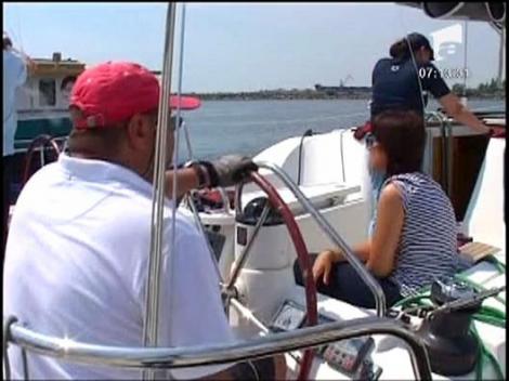 UPDATE / Competitie de ambarcatiuni cu vele pe litoral