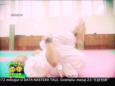 Dani vrea abdomen de karatist