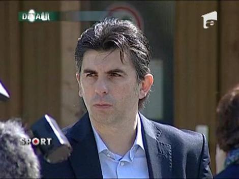 Dumitru Dragomir il apara Ionut Lupescu