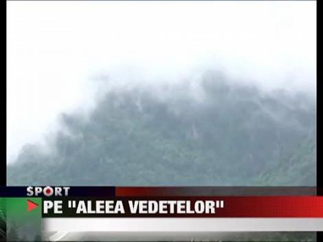 Mutu, coleg cu Bute, pe "aleea vedetelor" in Busteni