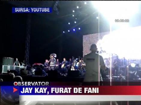 Jay Kay, furat de fani in Romania