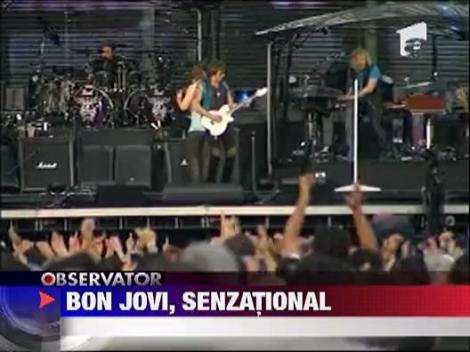 Jon Bon Jovi a stralucit pe scena din Piata Constitutiei