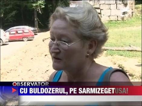 Sarmizegetusa, daramata cu buldozerul