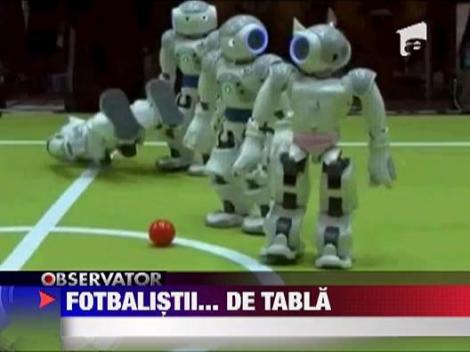 Meci de fotbal intre roboti, in Turcia