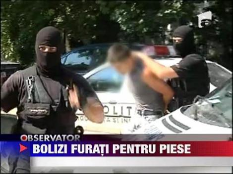 Update: Fiu de fost secretar de stat, in retea de hoti de masini‎