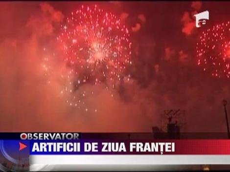 Foc de artificii urias de Ziua Nationala a Frantei
