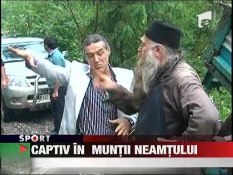 Gigi Becali prizonier in munti Neamtului