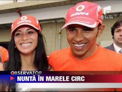 Lewis Hamilton a cerut-o de sotie pe Nicole Scherzinger