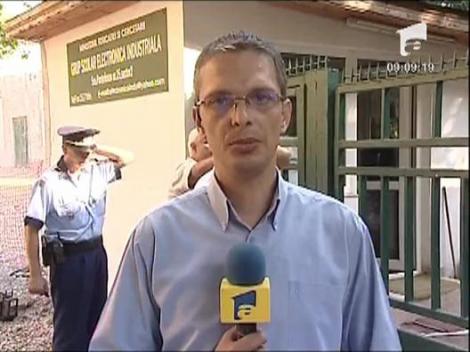 Barbat carbonizat in curtea scolii