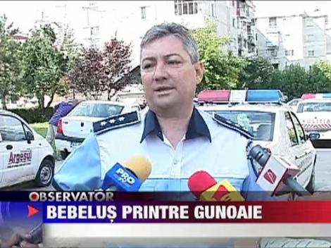 UPDATE / Bebelus gasit intr-un tomberon