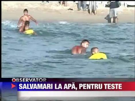 Salvamarii, testati de reprezentantii Ministerului Turismului si ai Ministerului Sanatatii