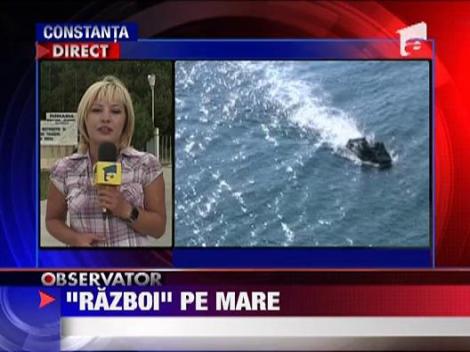 Exercitii militare la malul marii