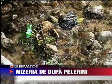 Mizerie ramasa dupa pelerinajul la manastiri