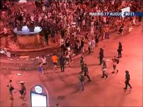 Mircea Badea: "Violenta ne impresoara"