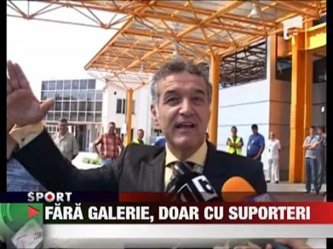 Stadion plin de suporteri la Cluj