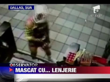 Hotul cu chilotii in cap si rochie cu flori!