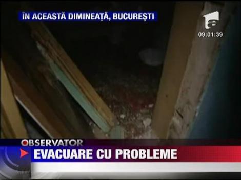 100 de persoane evacuate dintr-un bloc din Pipera
