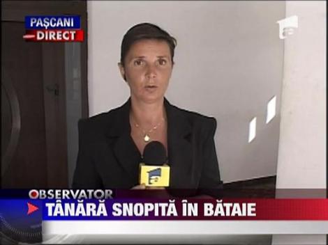 IMAGINI SOCANTE / Tanara batuta crunt de prietenul ei