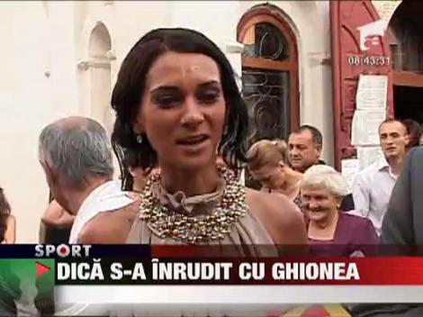 Dica si-a botezat fetita la Pitesti